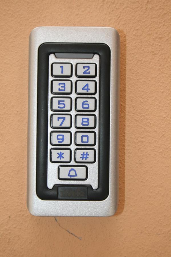 Capitolina Guest House Rzym Zewnętrze zdjęcie